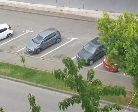Hellen Apartament Tergovistye Kültér fotó